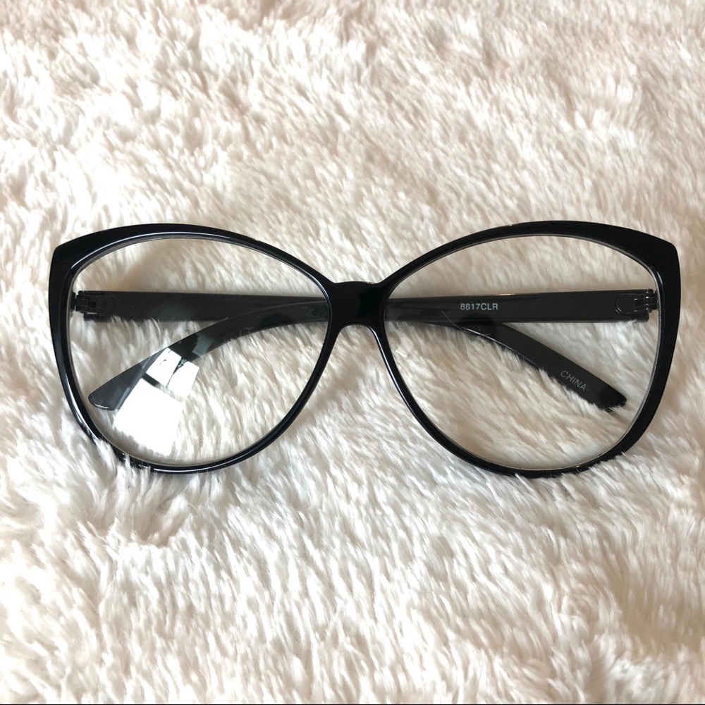 NWOT Oversized black fashion glasses